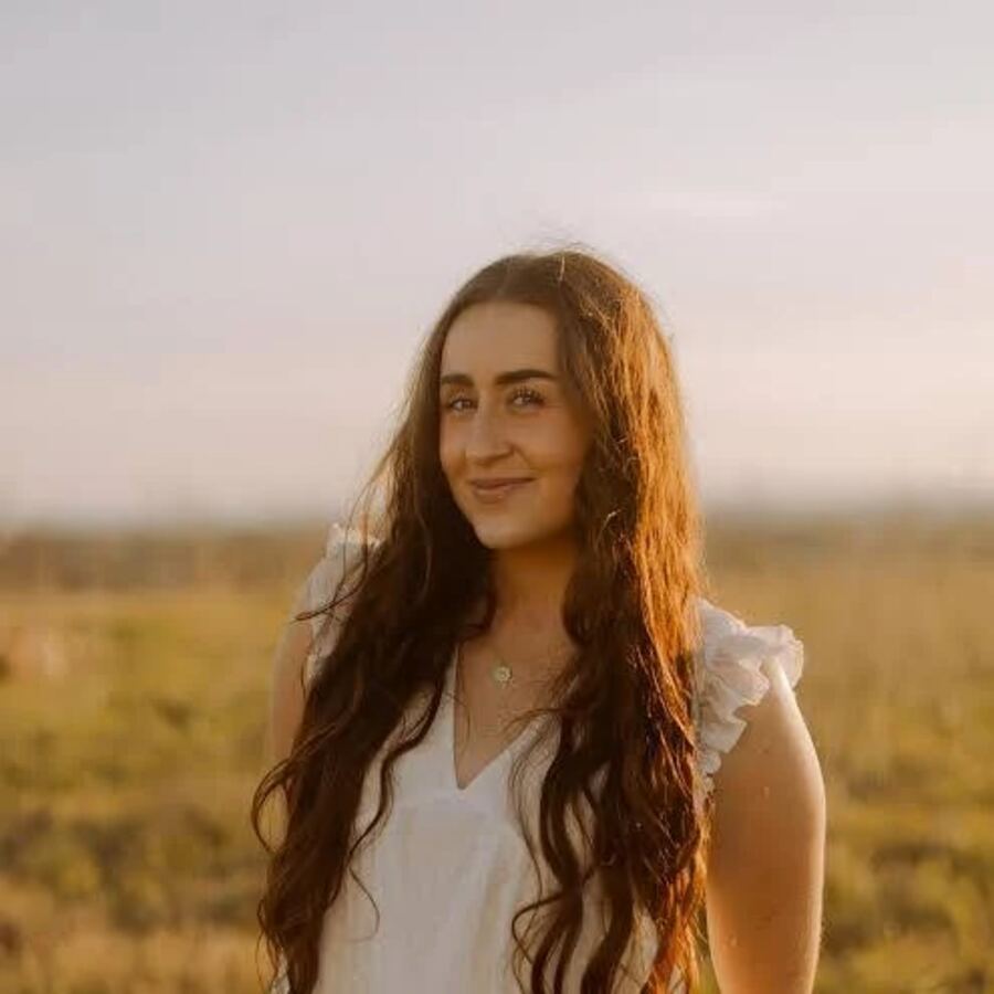ALAYNA GRACE