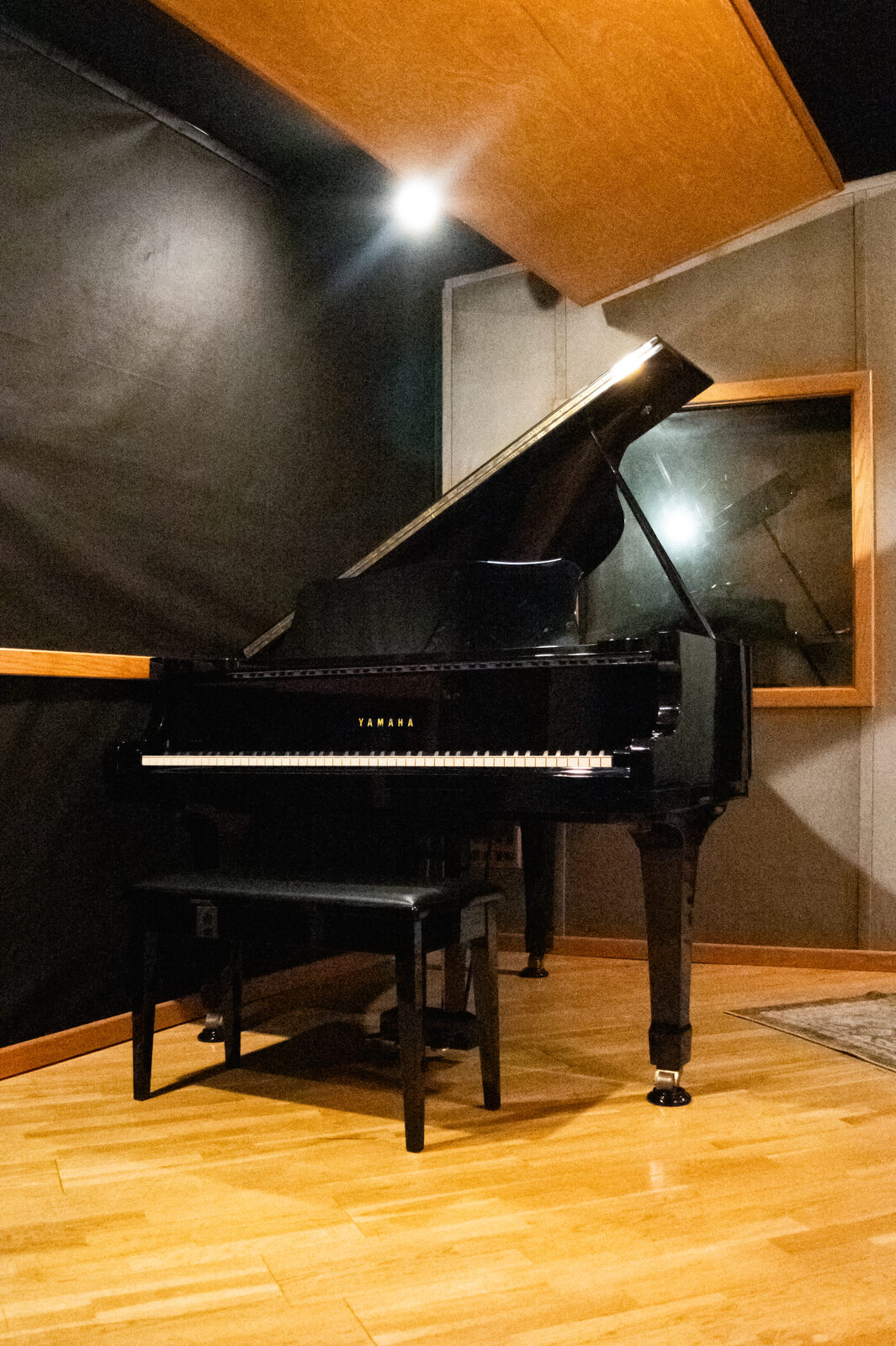 Grand piano